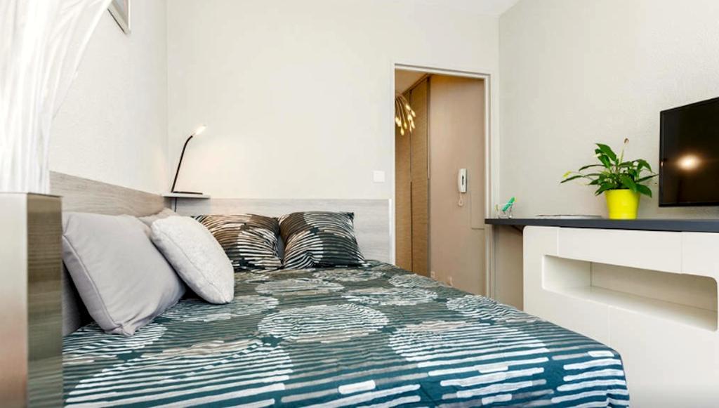 אביניון Studio Vue Palais Des Papes חדר תמונה